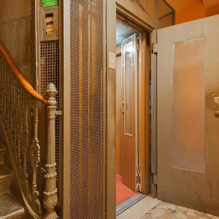 Appartement Piazza Statuto Elegant Turin