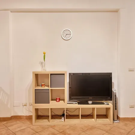 Piazza Statuto Elegant Apartment Turin
