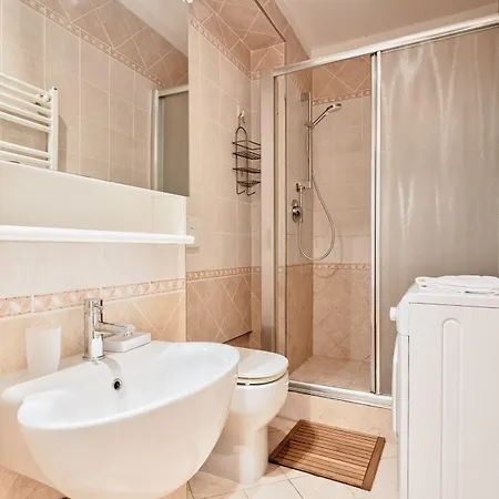 Piazza Statuto Elegant Apartment