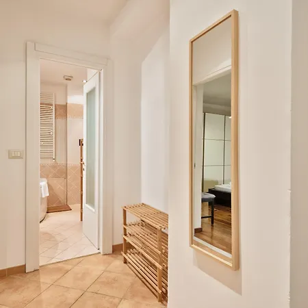 Piazza Statuto Elegant Apartment *