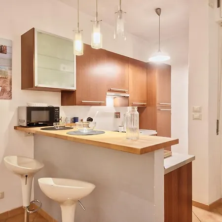 Piazza Statuto Elegant Apartment Turin